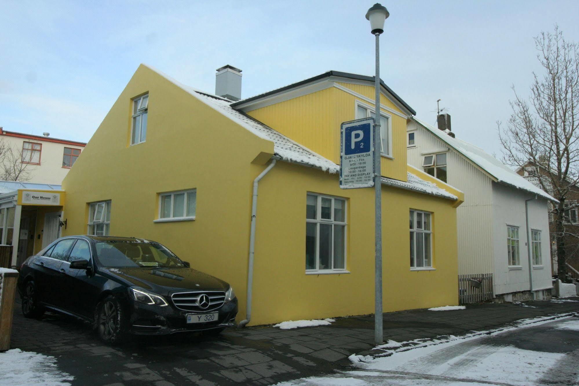 Our House Guesthouse Reykjavík Eksteriør billede